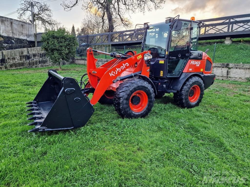 Kubota R 065 Pás carregadoras de rodas