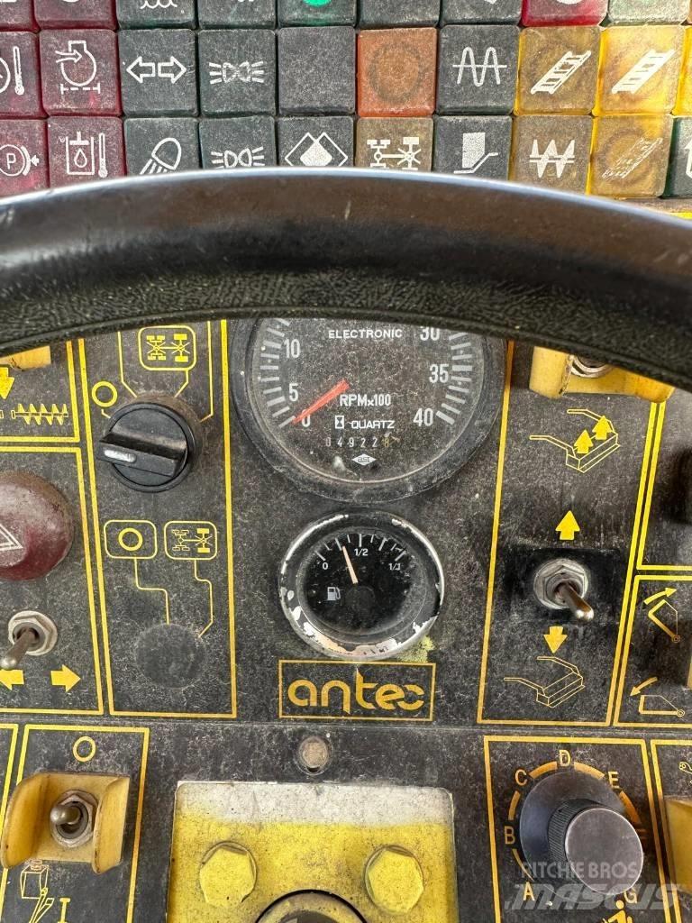 Ammann AFW 350 E Pavimentadoras de asfalto