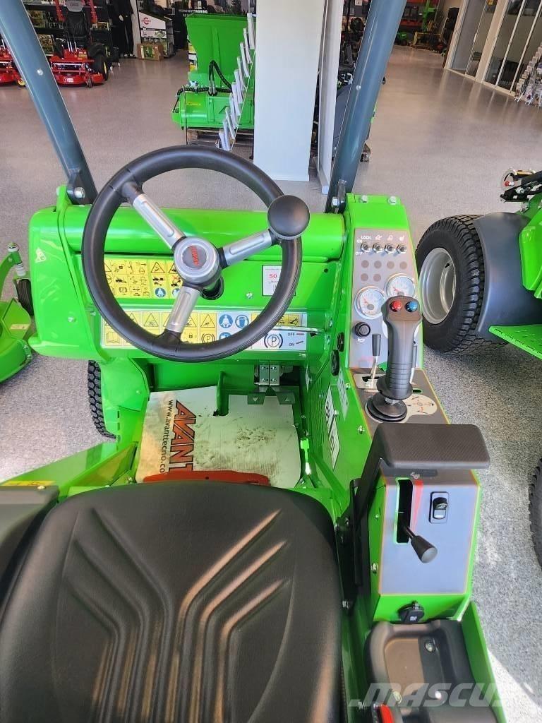 Avant 423 Carregadoras de direcção deslizante