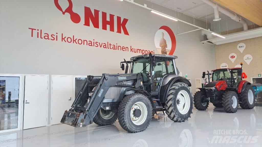 Valtra M 130 Tratores Agrícolas usados