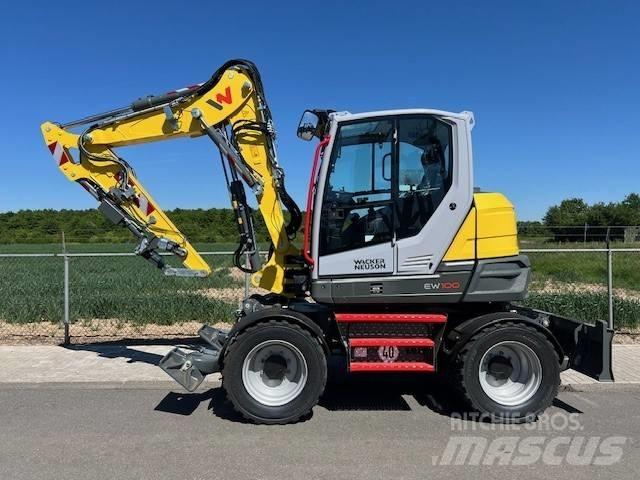 Wacker Neuson EW 100 Escavadoras de rodas