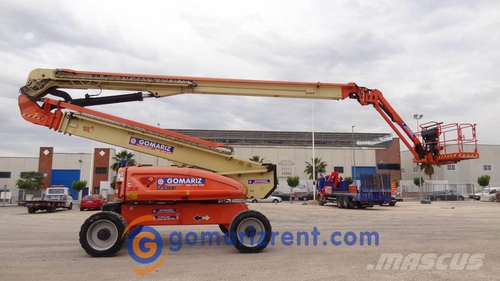 JLG 1250AJP Elevadores braços articulados