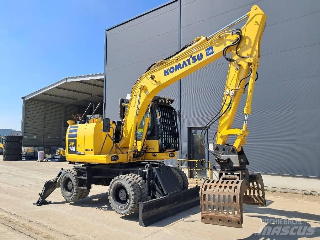 Komatsu PW148-10 Escavadoras de rodas
