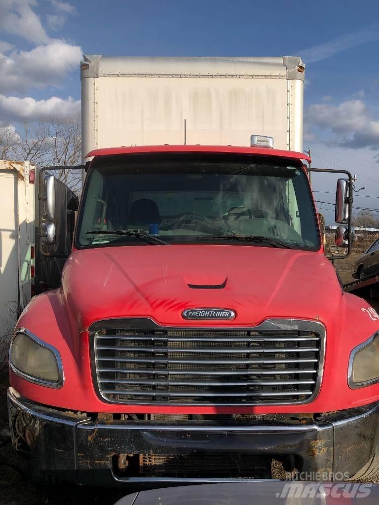 Freightliner m2 Camiões de caixa fechada