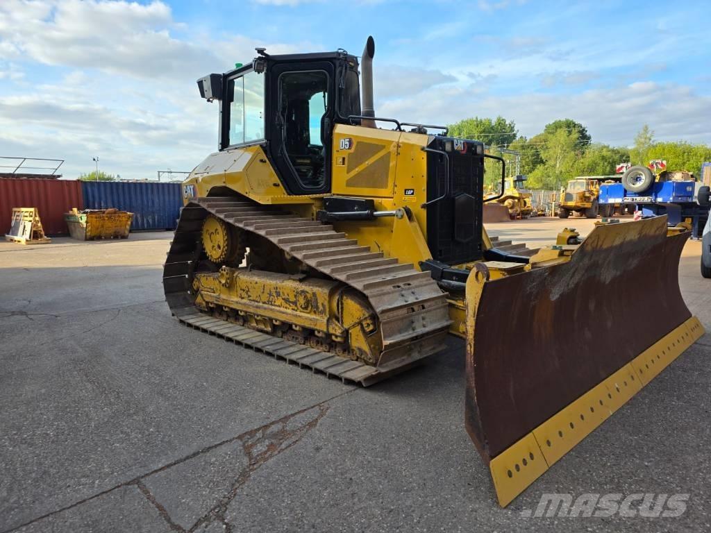 CAT D 5 LGP Dozers - Tratores rastos