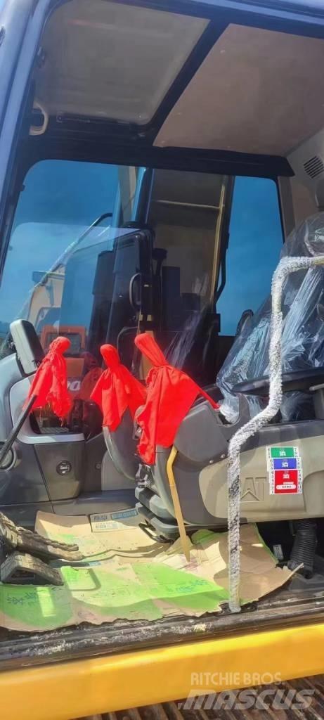 CAT 313D2GC Escavadoras de rastos