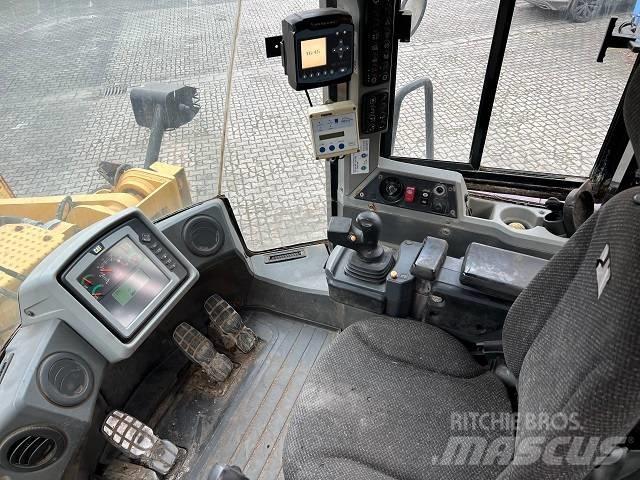 CAT 966 K Pás carregadoras de rodas