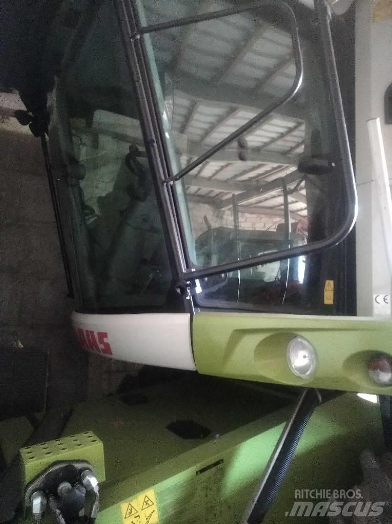 CLAAS Tucano 320 Ceifeiras debulhadoras