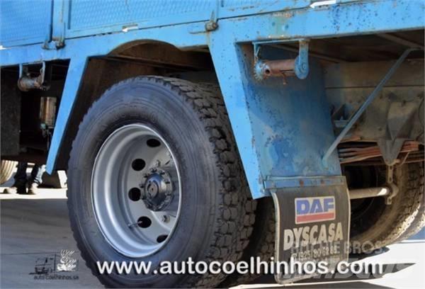 DAF 1900 Turbo Camiões estrado/caixa aberta