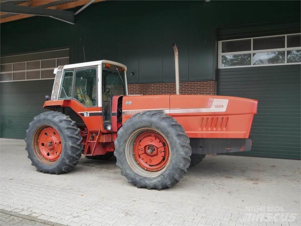 Case IH IHC 3588 Tratores Agrícolas usados