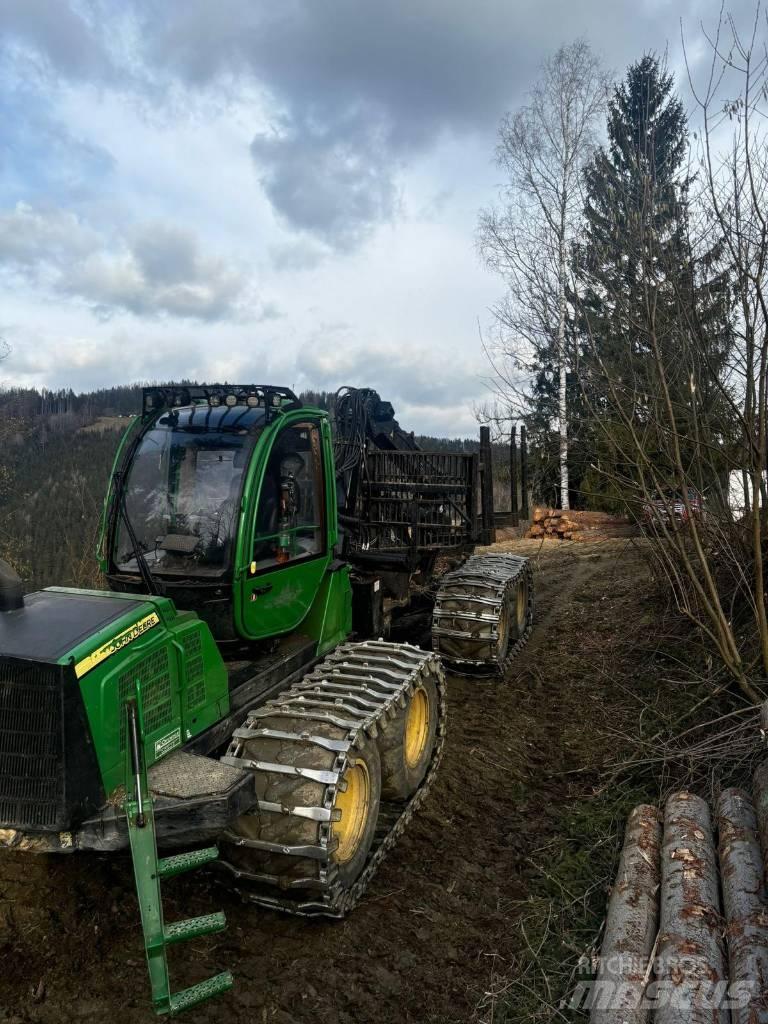 John Deere 1110 E Forwarders florestais