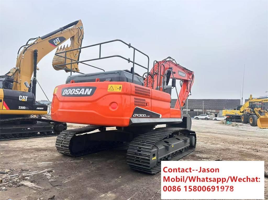 Doosan DX 300 LCA Escavadoras de rastos