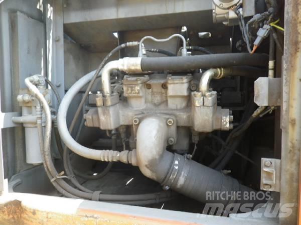 Hitachi EX200-5E Escavadoras de rastos