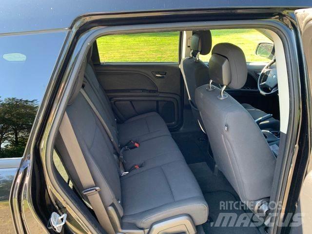 Dodge Journey SE Carros Ligeiros