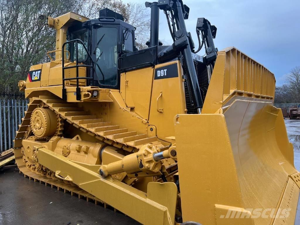 CAT D 9 T Dozers - Tratores rastos