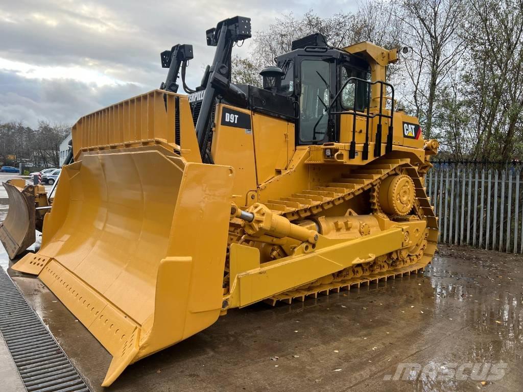 CAT D 9 T Dozers - Tratores rastos