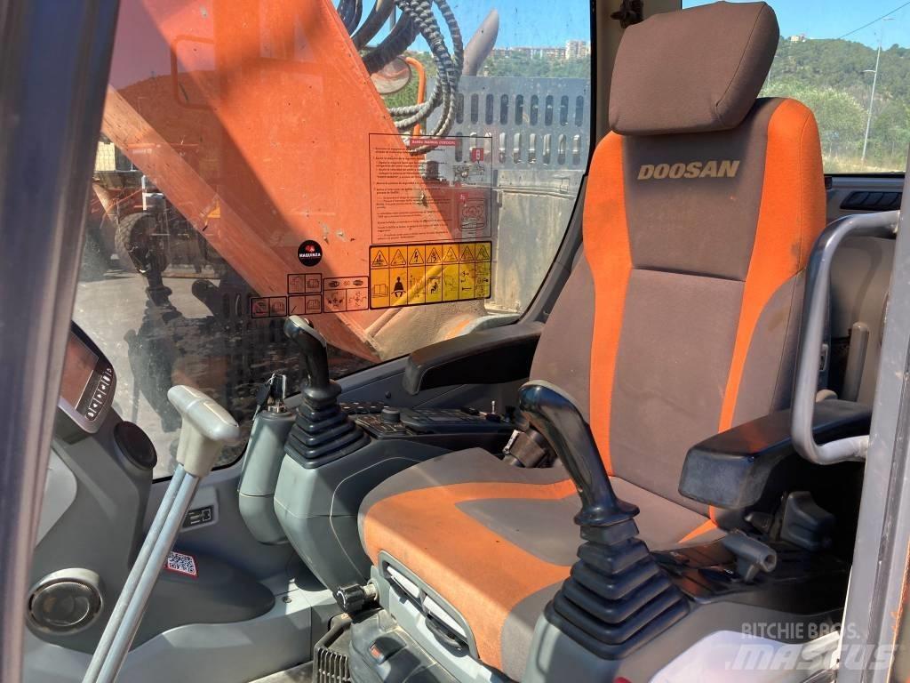 Doosan DX 235 LCR Escavadoras de rastos