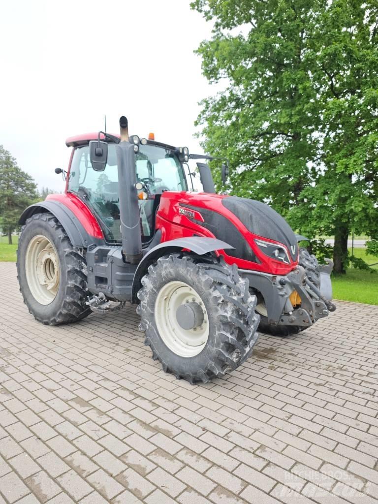 Valtra T 234 Direct Tratores Agrícolas usados