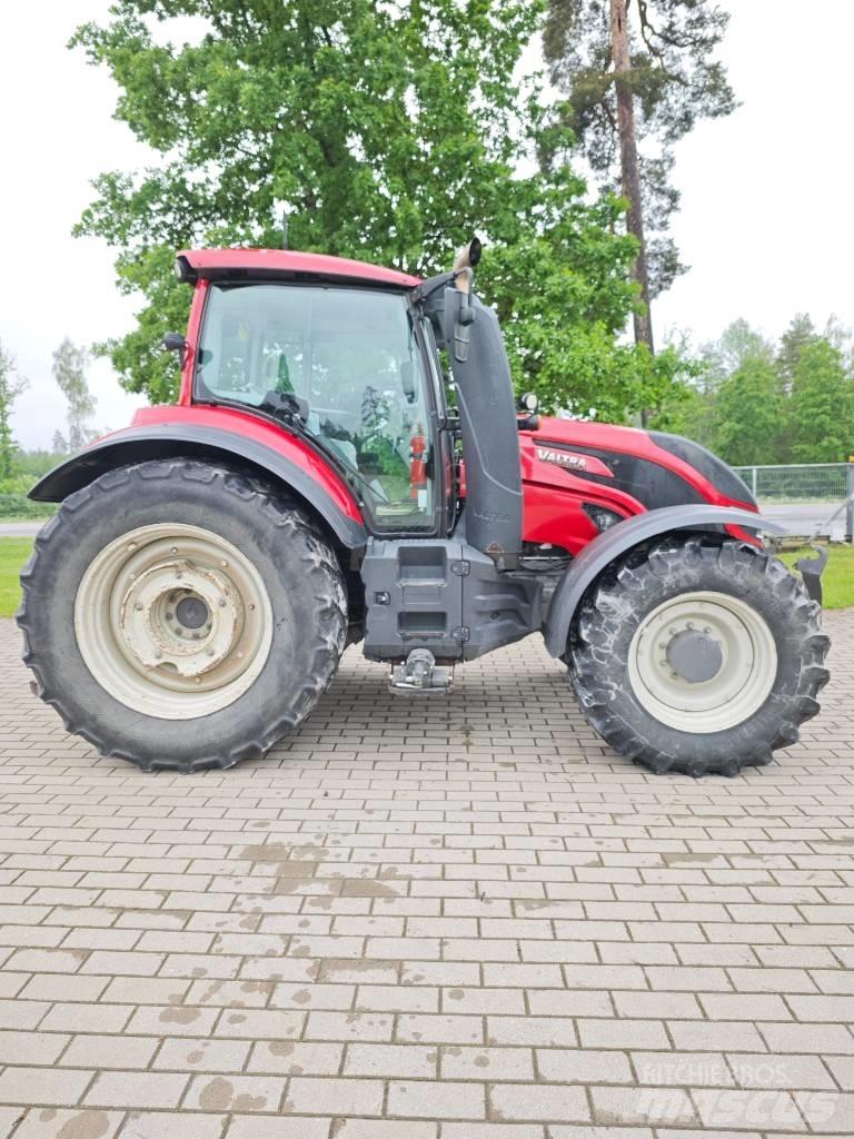 Valtra T 234 Direct Tratores Agrícolas usados