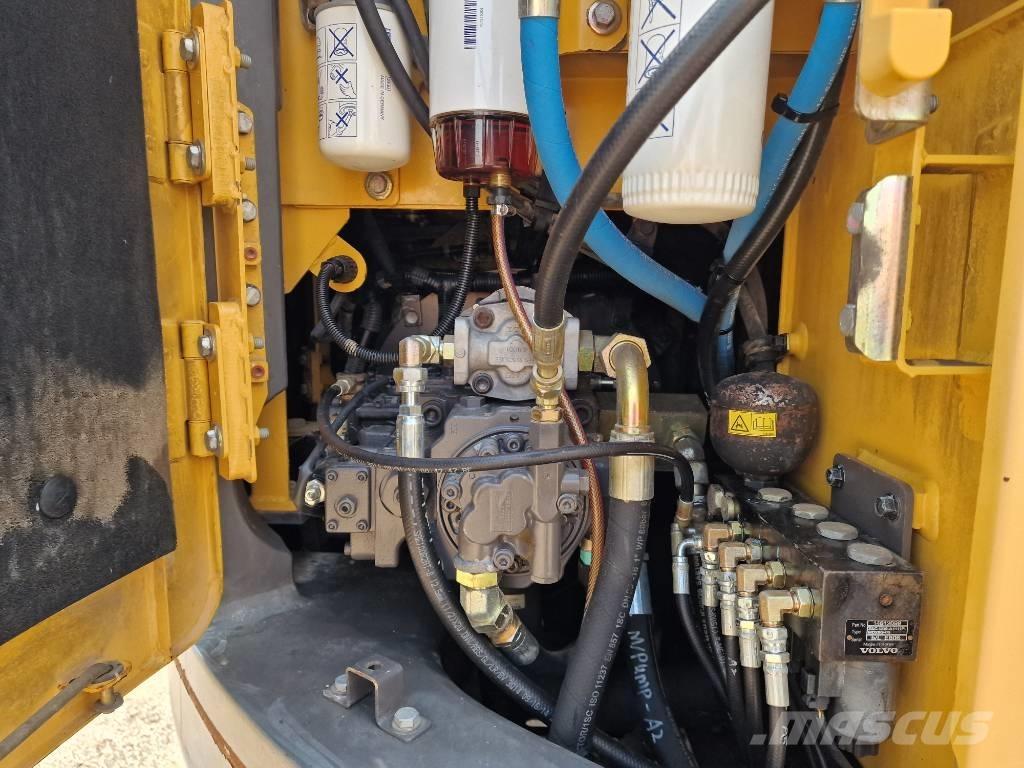 Volvo ECR 145 D Escavadoras de rastos