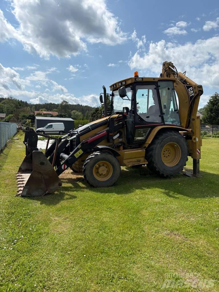 CAT 428 D 4x4 Retroescavadoras