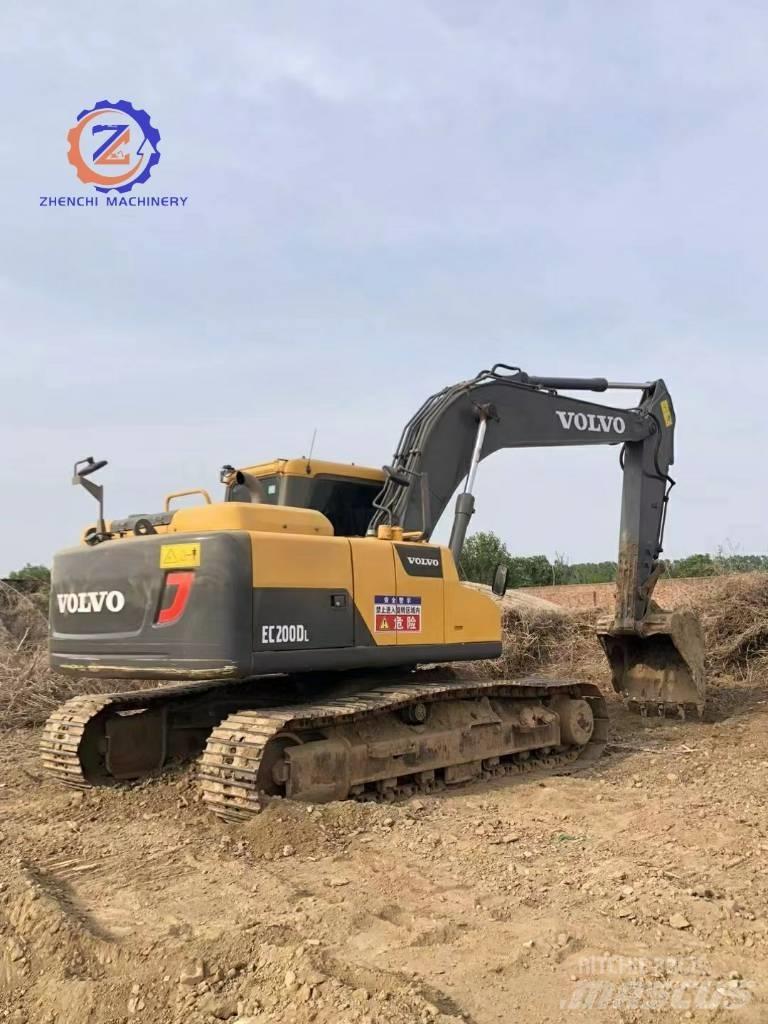 Volvo EC 200 Escavadoras de rastos