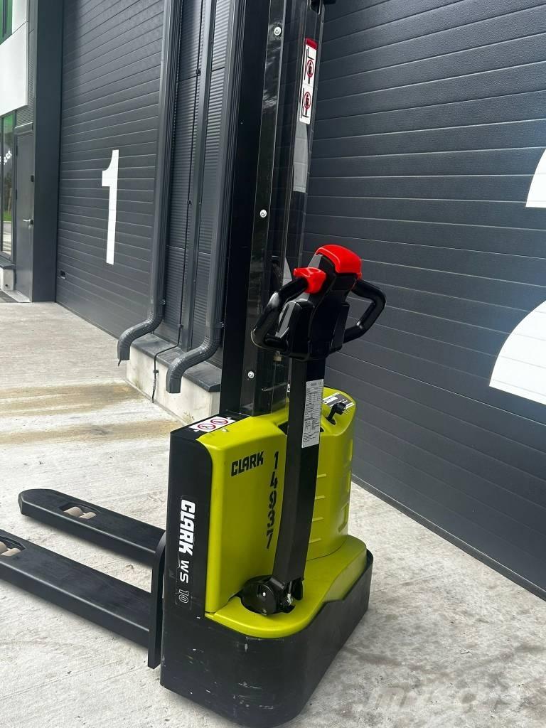 Clark WS10M Empilhador para operador externo