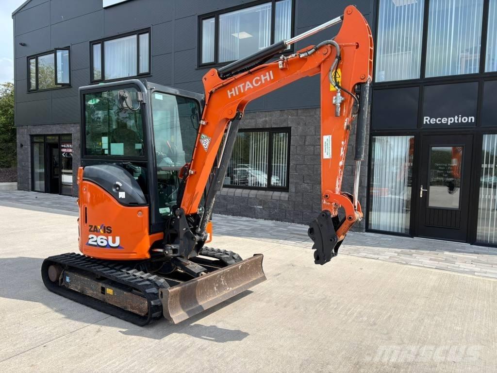 Hitachi ZX 26 U-6 Mini Escavadoras <7t