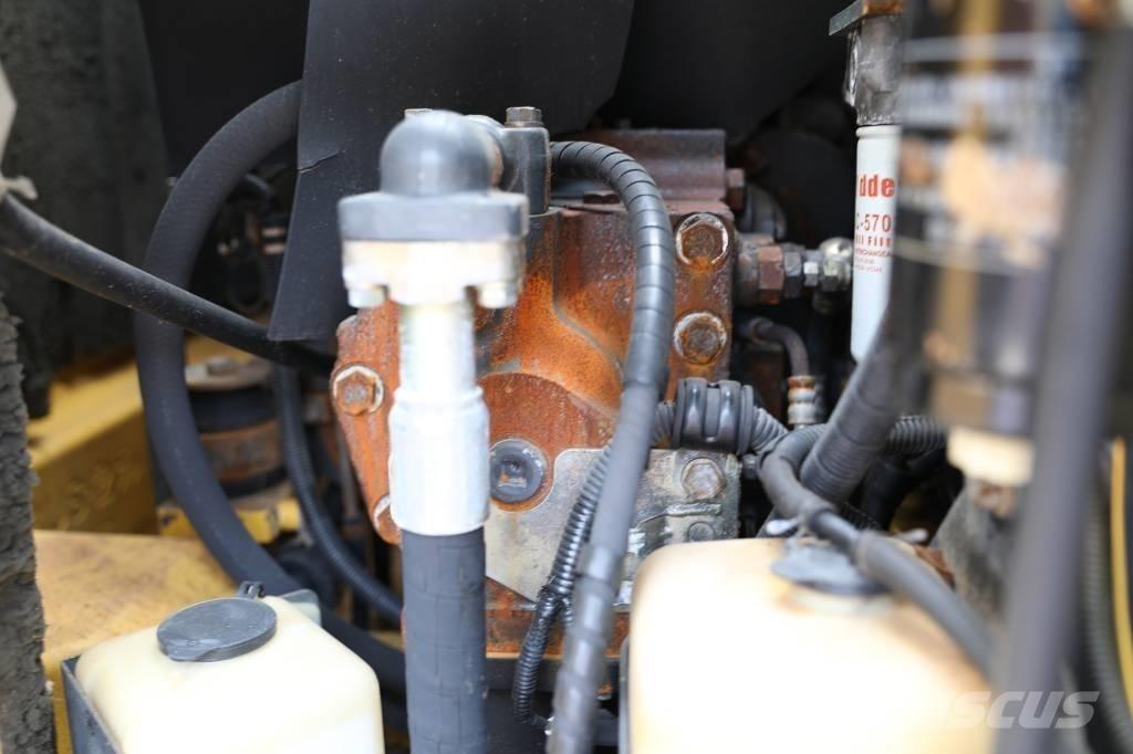 Komatsu PC 128 US Escavadoras Midi 7t - 12t