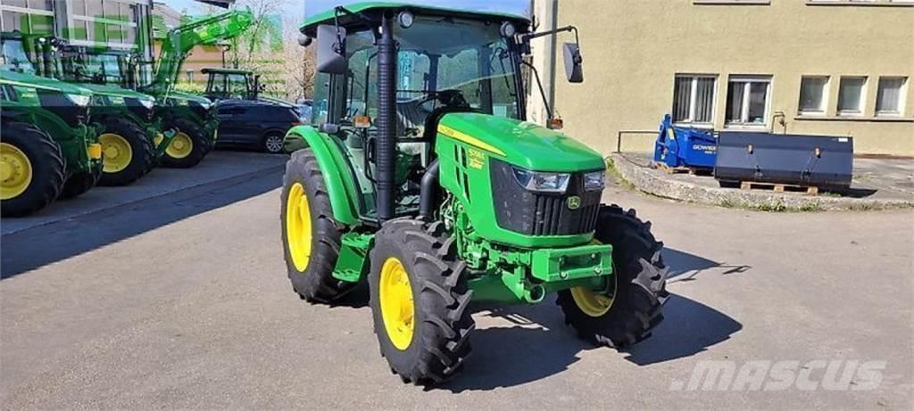 John Deere 5058e Tratores Agrícolas usados
