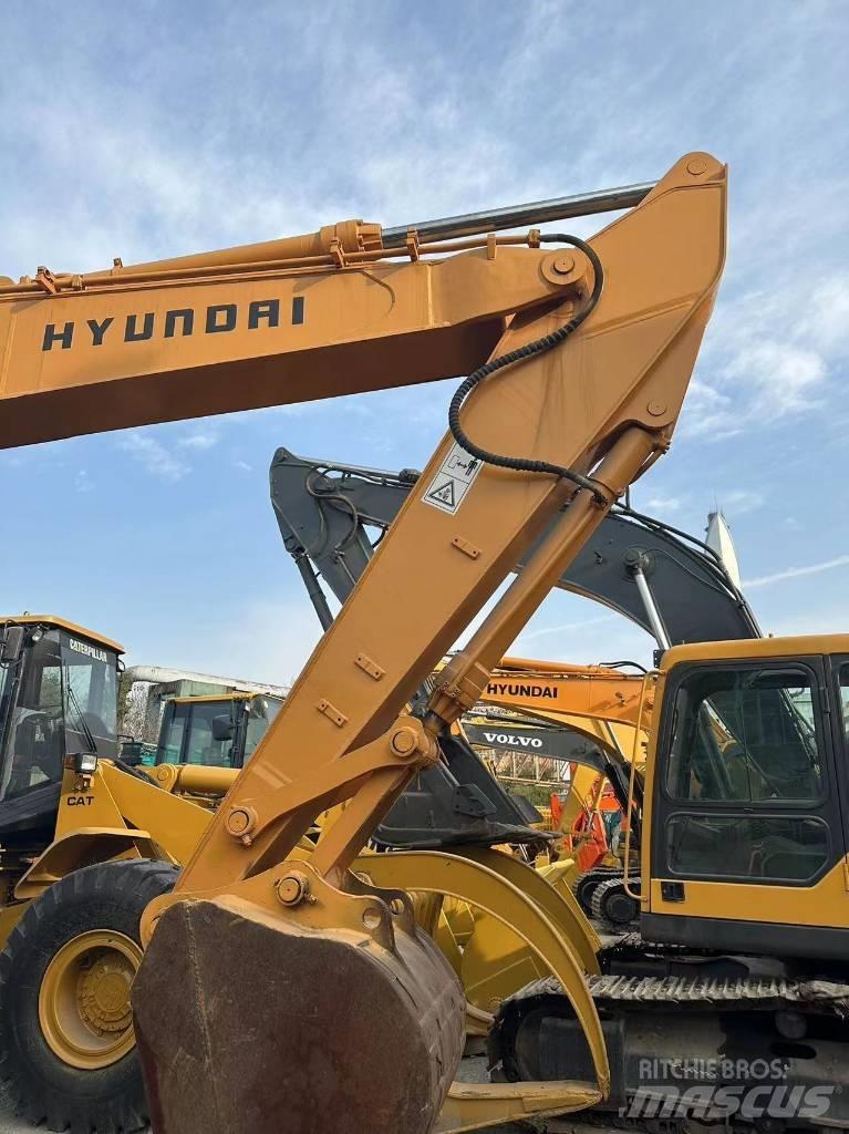 Hyundai DH210W-9 Escavadoras de rodas