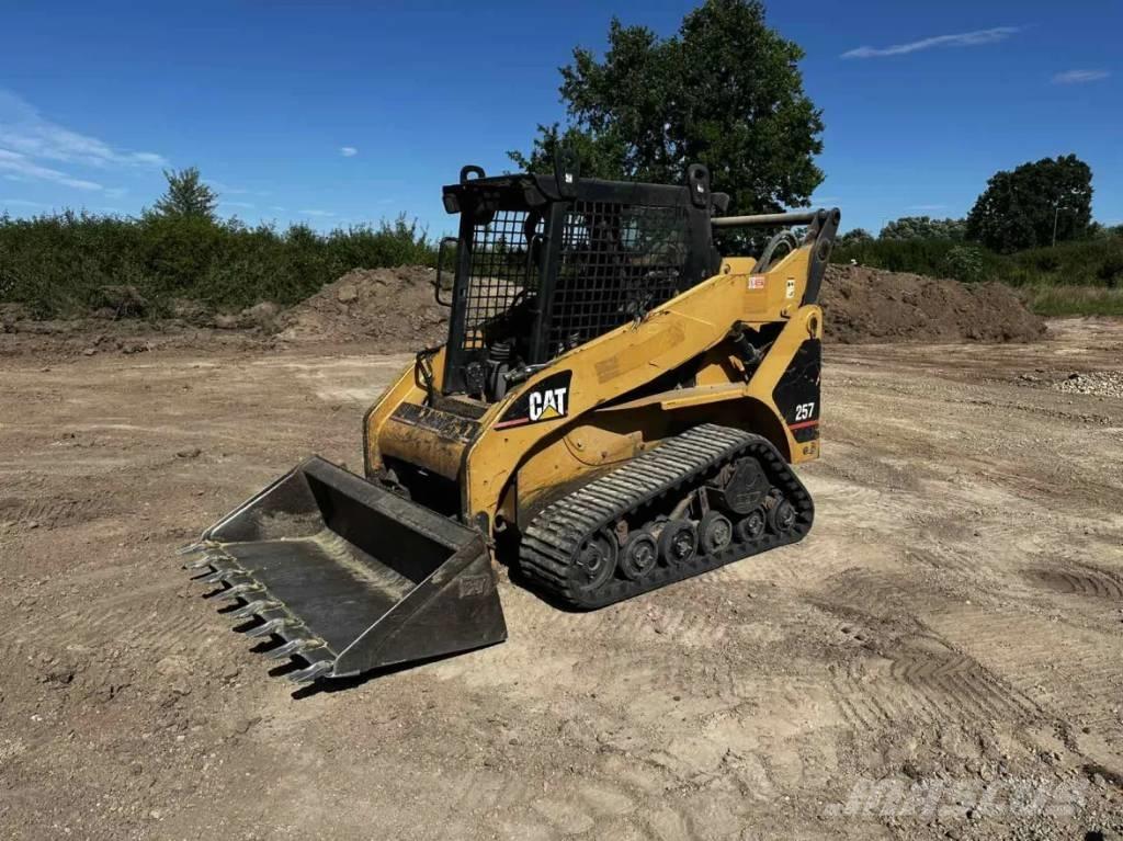 CAT 257 Pás Carregadoras de rastos