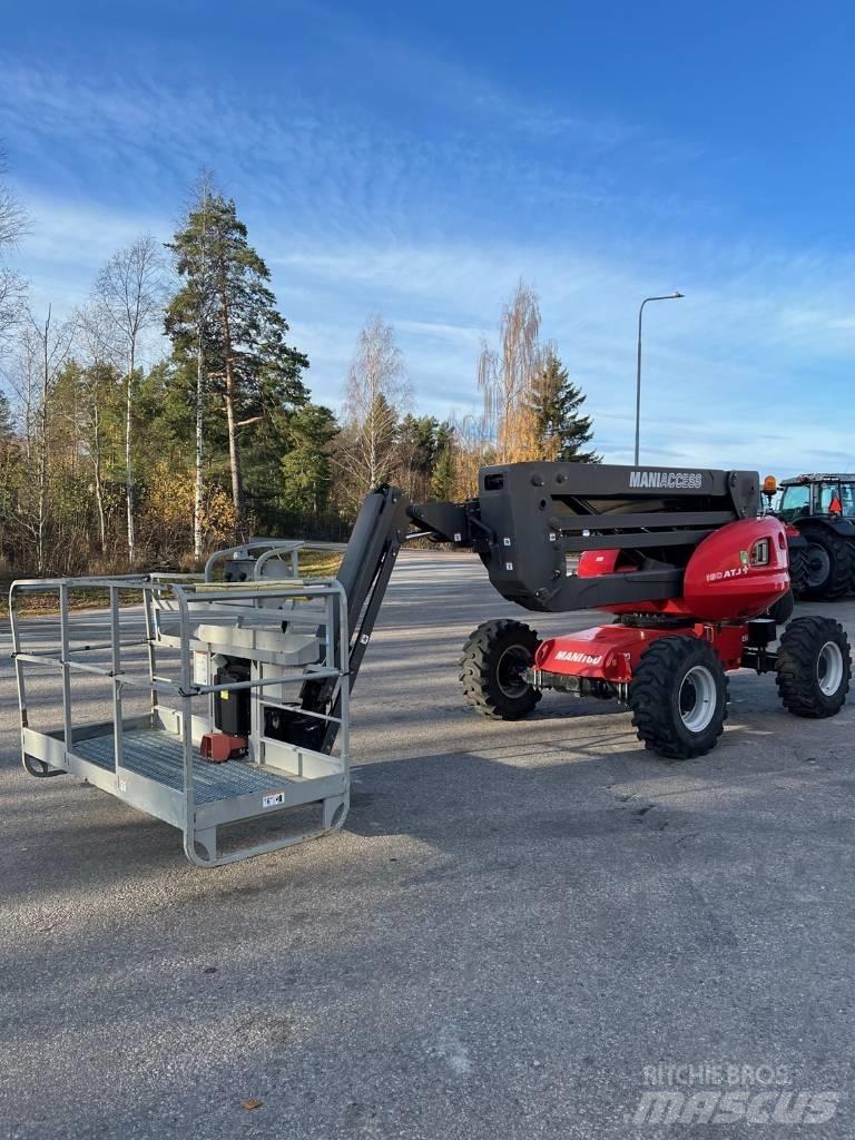 Manitou ATJ 160 PLUS Elevadores braços articulados