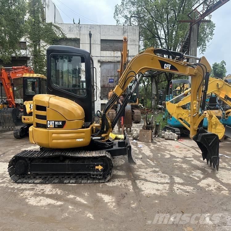CAT 303.5 E Mini Escavadoras <7t