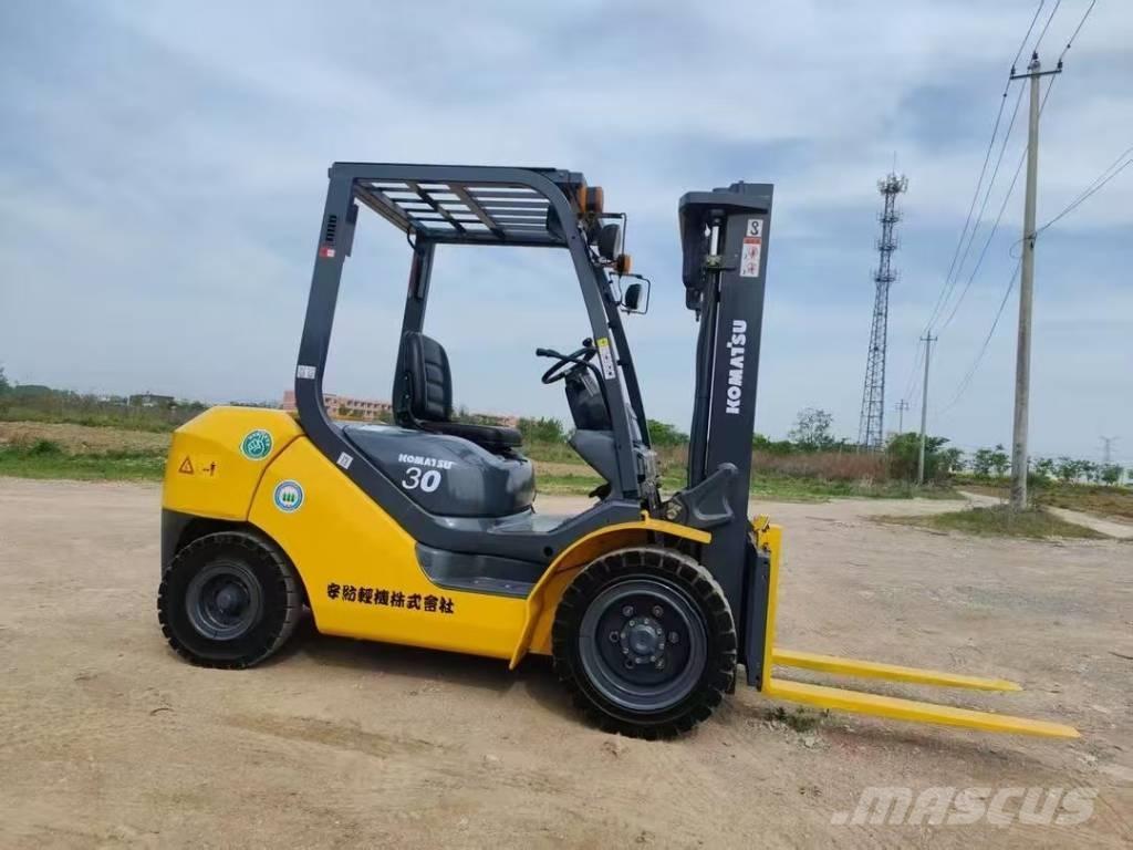 Komatsu 30 Empilhadores Diesel