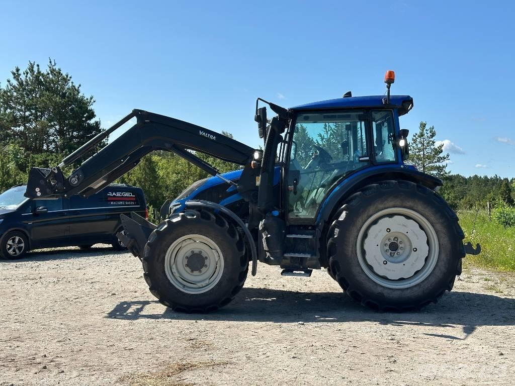 Valtra G 135 Versu Tratores Agrícolas usados