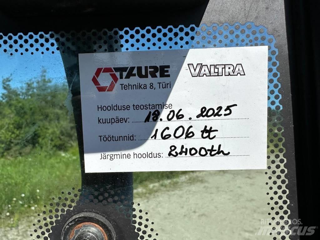 Valtra G 135 Versu Tratores Agrícolas usados