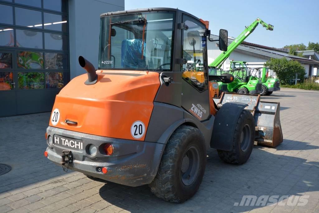 Hitachi ZW 95-6 C Pás carregadoras de rodas