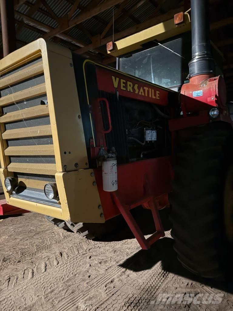 Versatile 835 Tratores Agrícolas usados