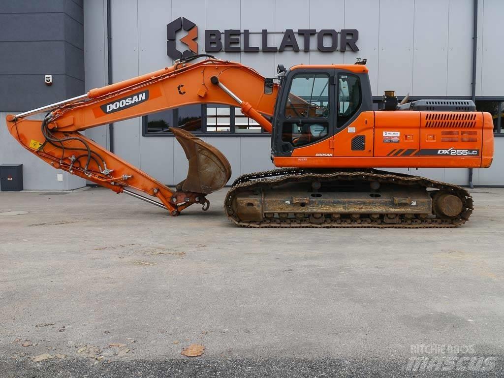 Doosan DX 255 LC-3 Escavadoras de rastos