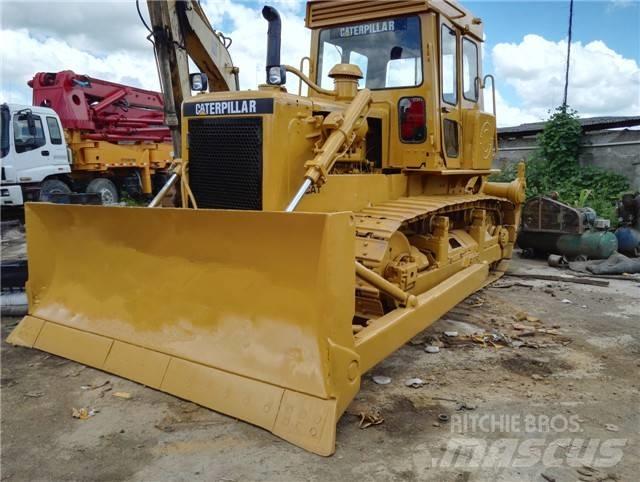 CAT D 6 D Dozers - Tratores rastos