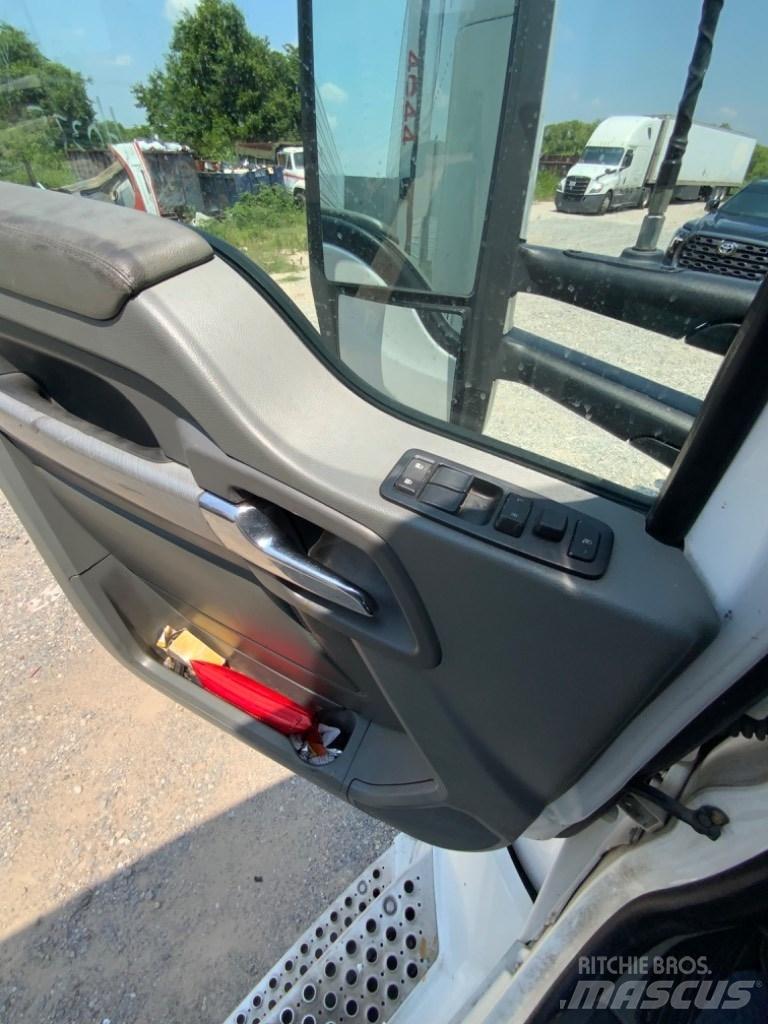 Kenworth T 680 Tractores (camiões)