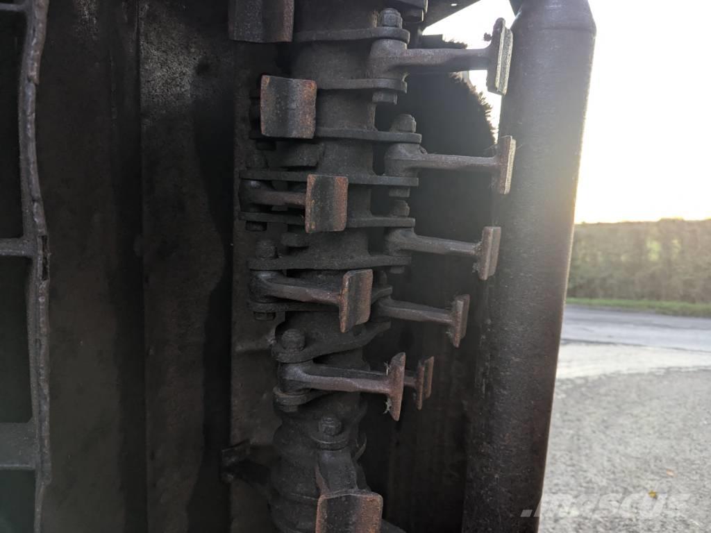 McConnel PA93 Corta-Sebes