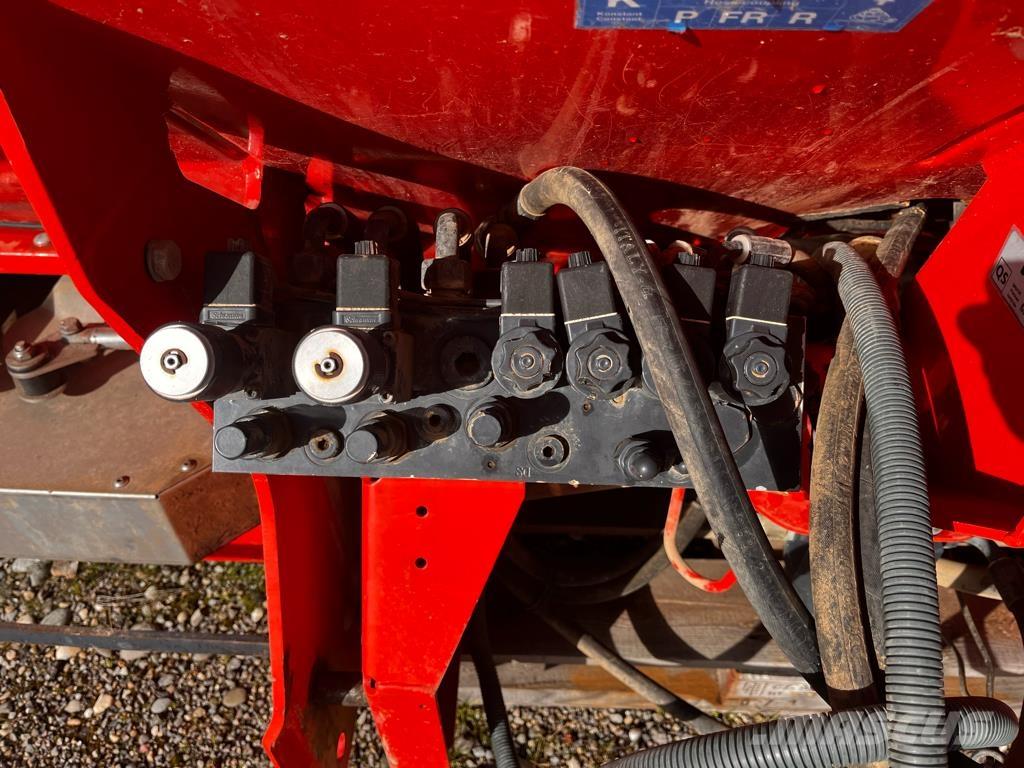 Rauch AXERA H/EMC Pulverizadores de fertilizante