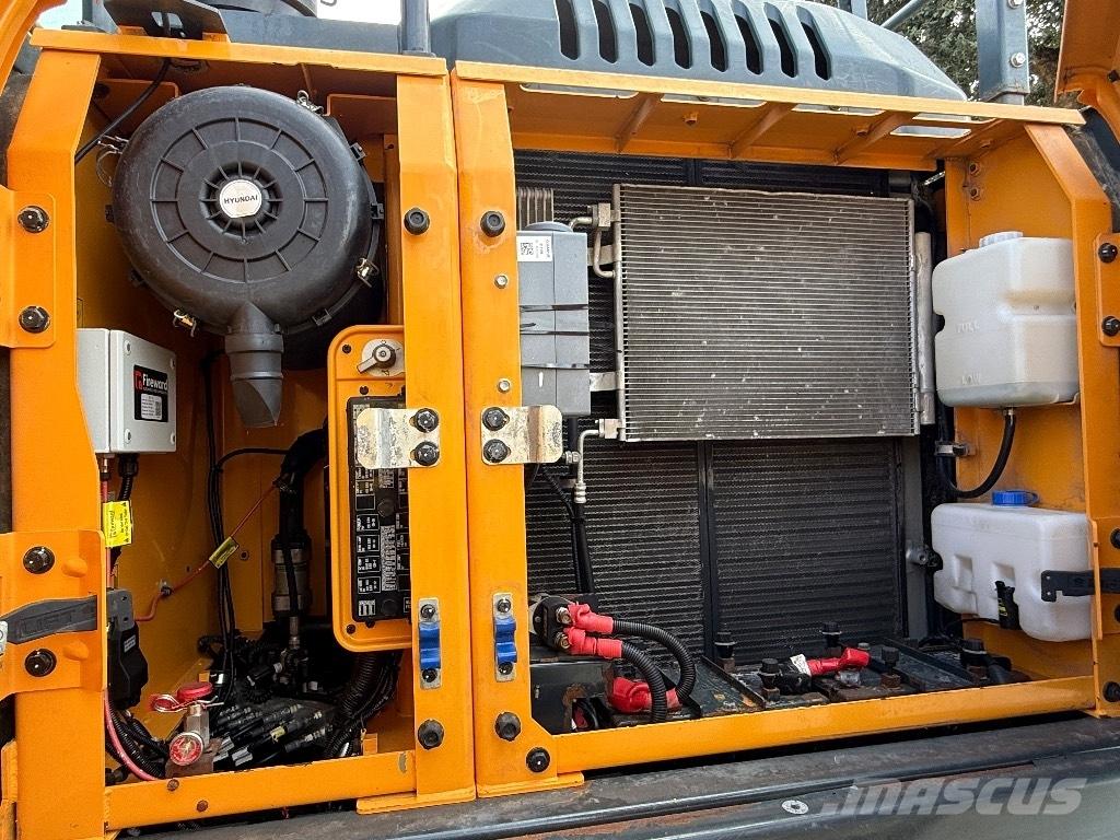 Hyundai HX220AL Escavadoras de rastos