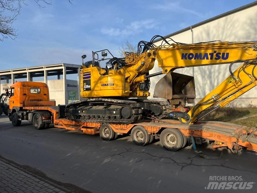 Komatsu PC228USLC-11 Escavadoras de rastos
