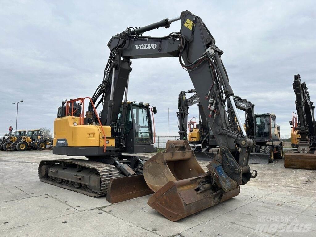 Volvo ECR235EL Escavadoras de rastos
