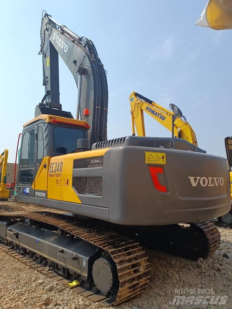 Volvo EC 240 Escavadoras de rastos