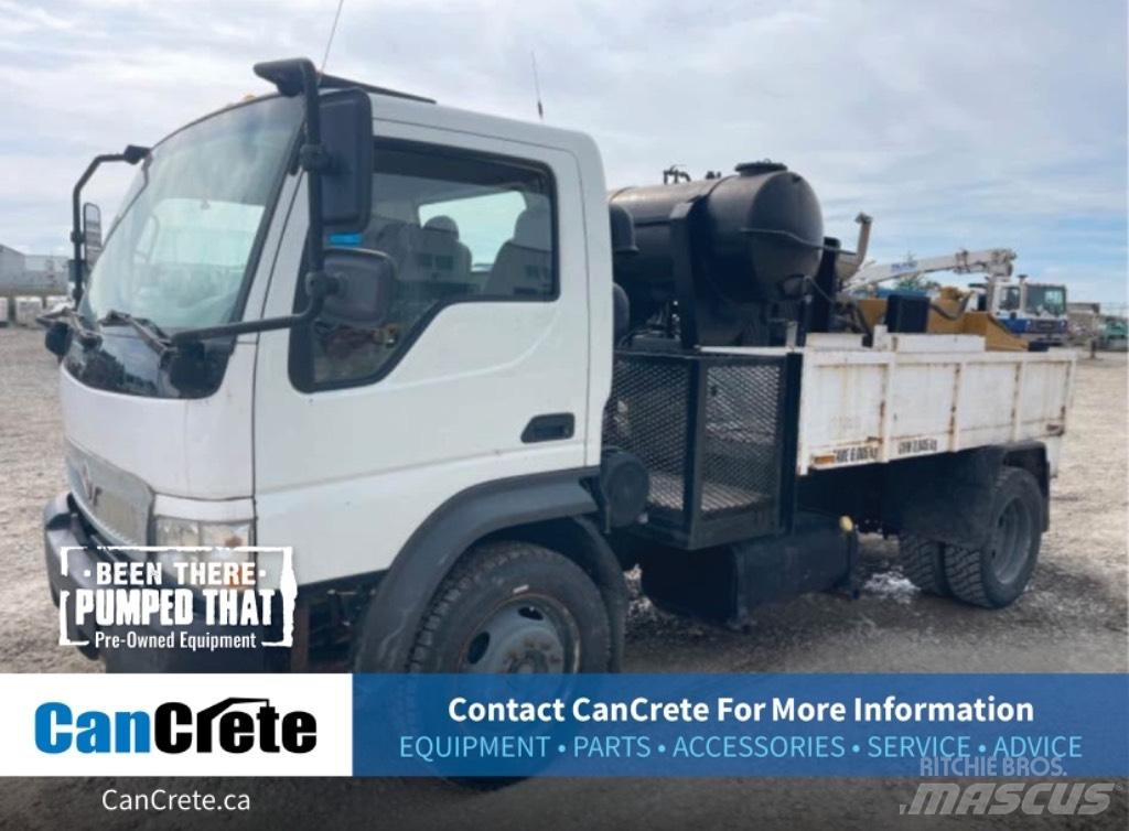 International CF600 Camiões bomba Betão
