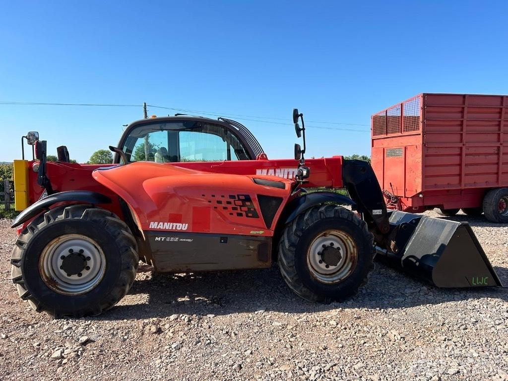 Manitou MT 835 Manipuladores telescópicos